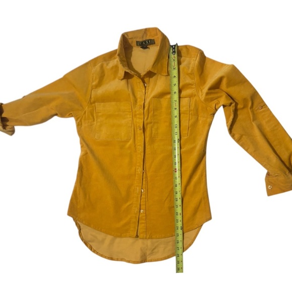 TAXI Yellow 3/4 Sleeve Notched Collar Button Down Shirt - Picture 9 of 12